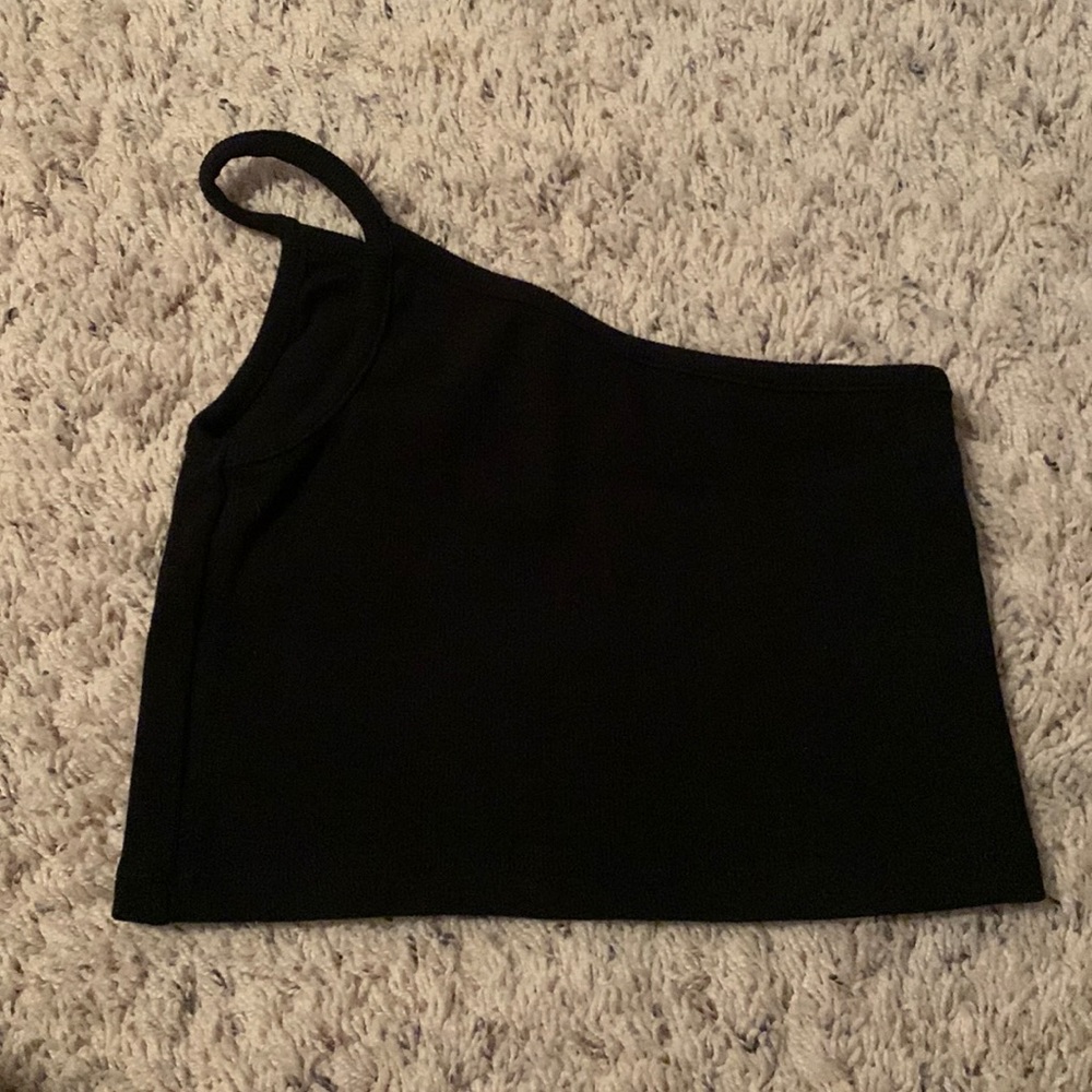 Black one shoulder crop top